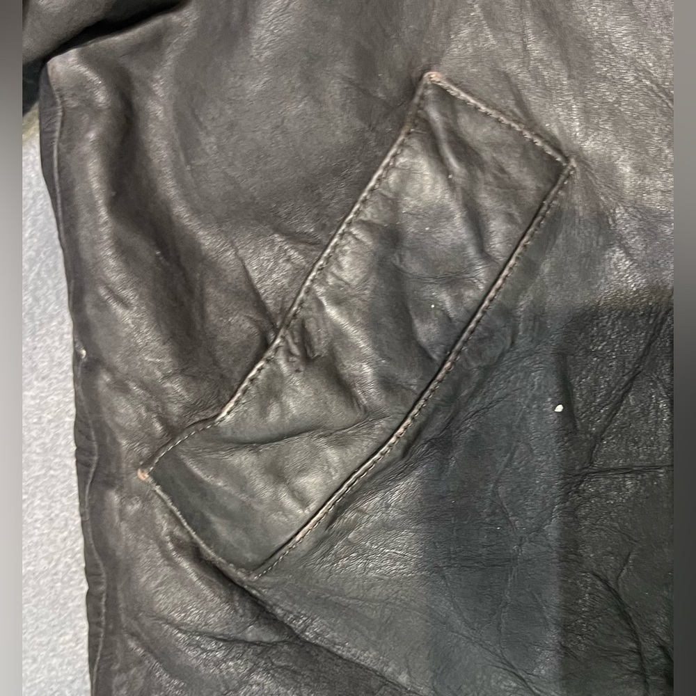 GAP Kids Black and Cream Bomber Leather Jacket Sporty Varsity Style - Picture 6 of 10